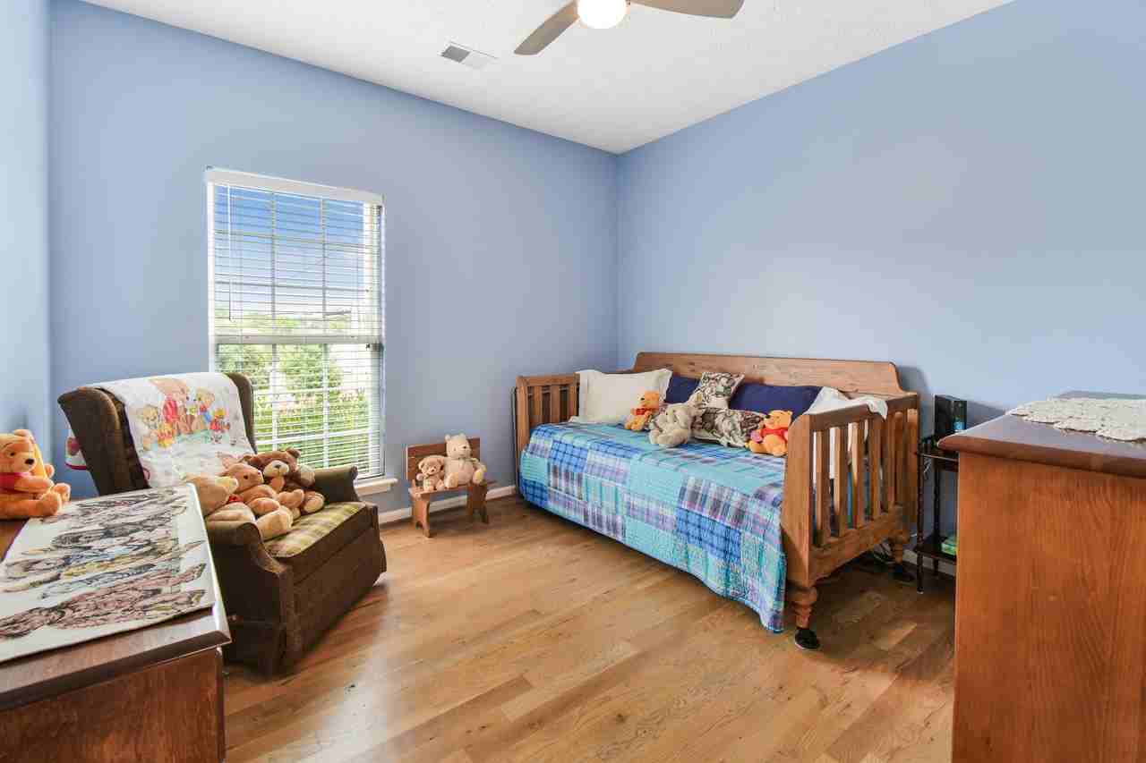 1009 Stafford Ct #1 - Photo 5 of 23