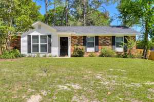 featured image of 247 Merion Ct #1