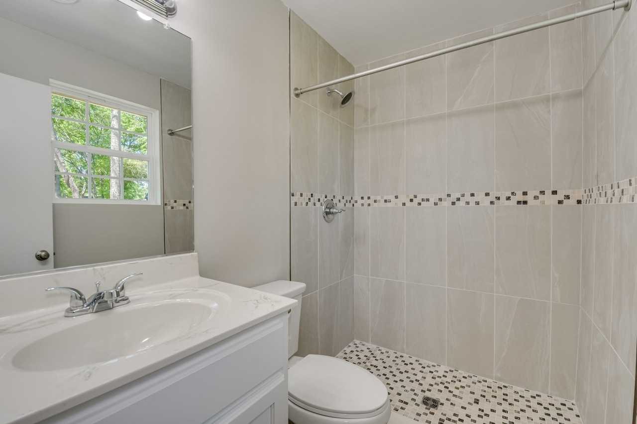 247 Merion Ct #1 - Photo 4 of 32