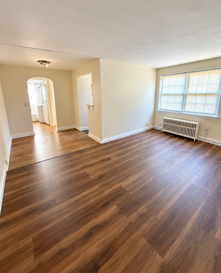 46 Main St - Photo 2 of 7