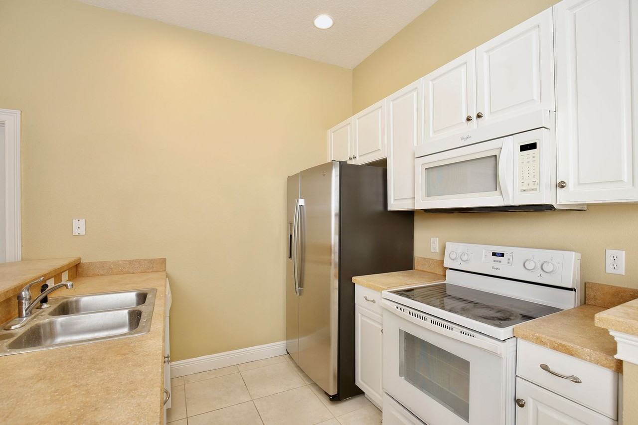 1459 Lake Baldwin Ln - Photo 7 of 24