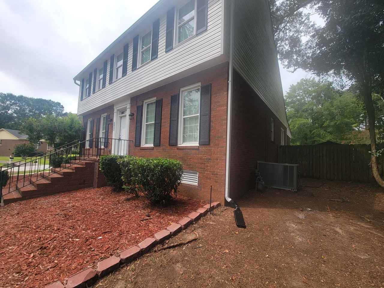 288 Wakefield Ln S - Photo 6 of 32