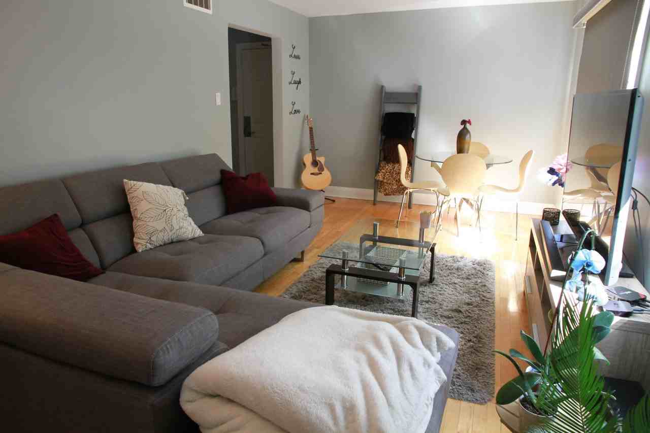 London Terrace Lofts - Photo 5 of 10