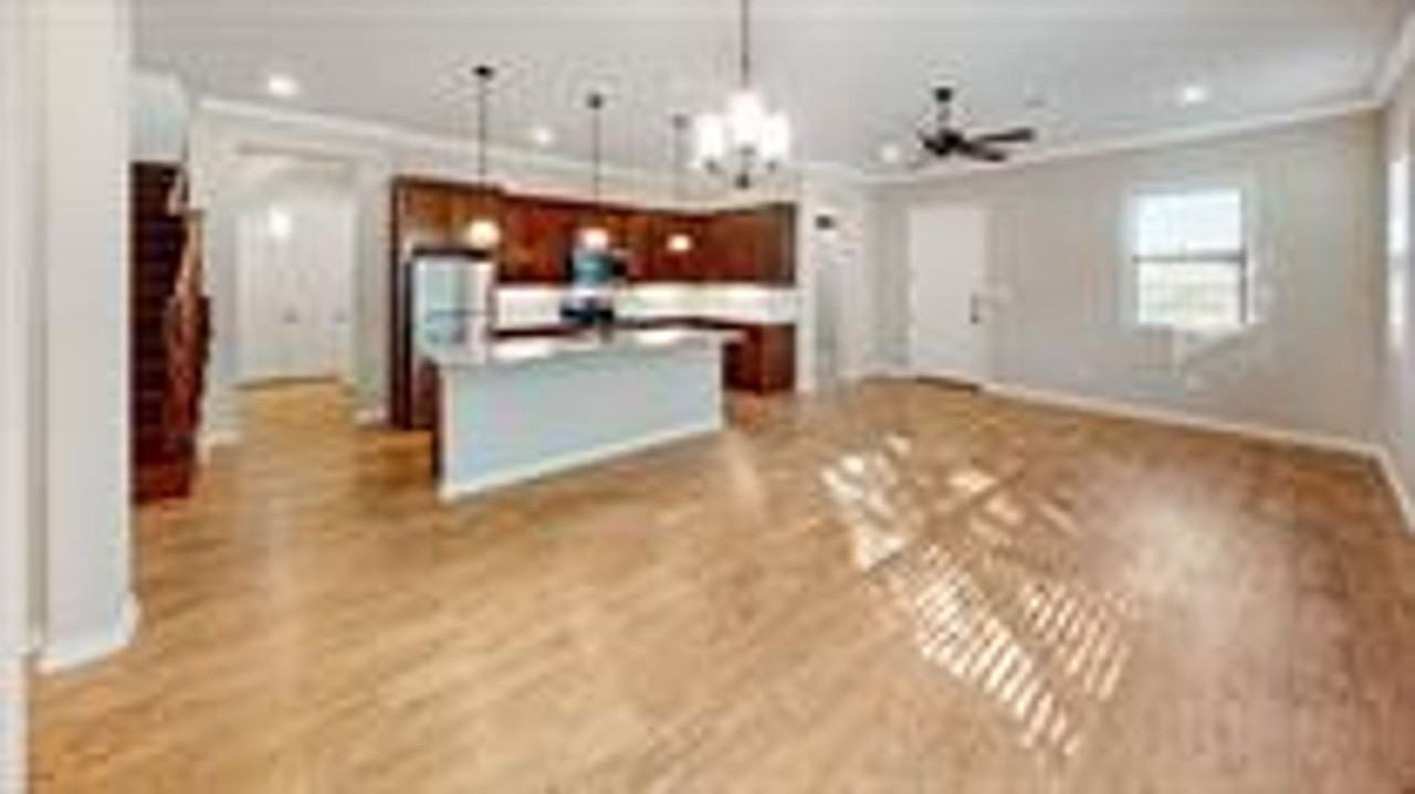309 Fairway Dr - Photo 4 of 9