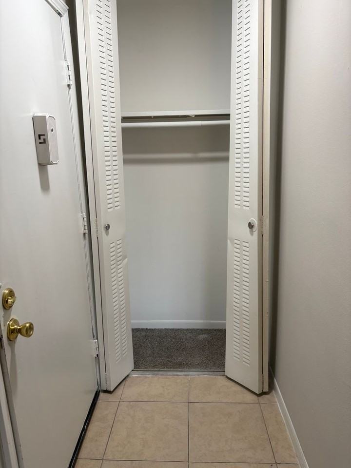 219 Orchard Trace Ln #4 - Photo 5 of 12