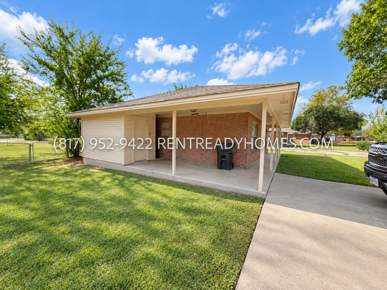 2528 Pinon Ct - Photo 2 of 17