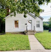 featured image of 214 Westwood Ct