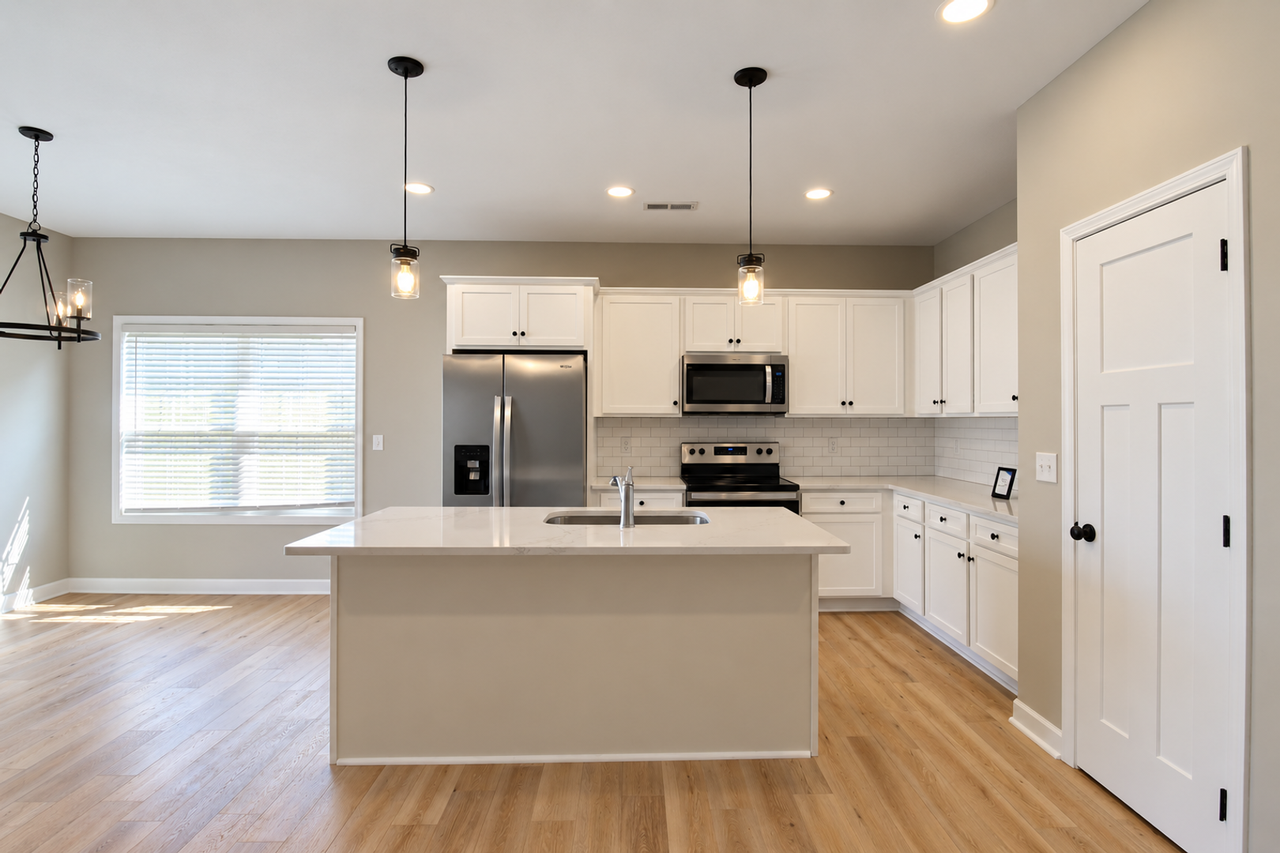 1407 Brook Hill Dr - Photo 6 of 25