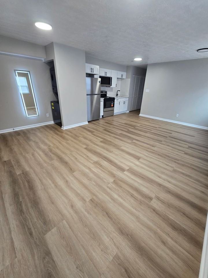 261 E Southern Ave #261-10 - Photo 6 of 11