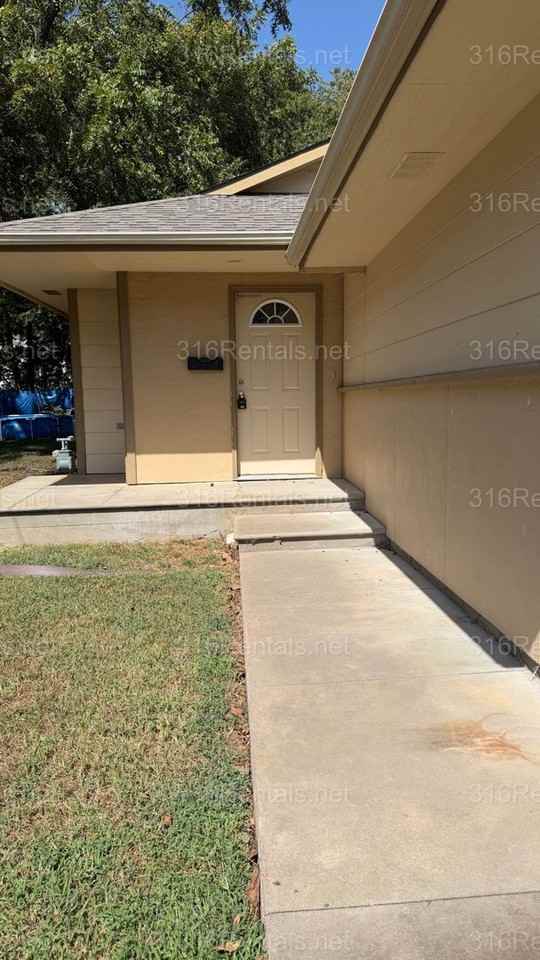 314 Columbia St - Photo 2 of 11