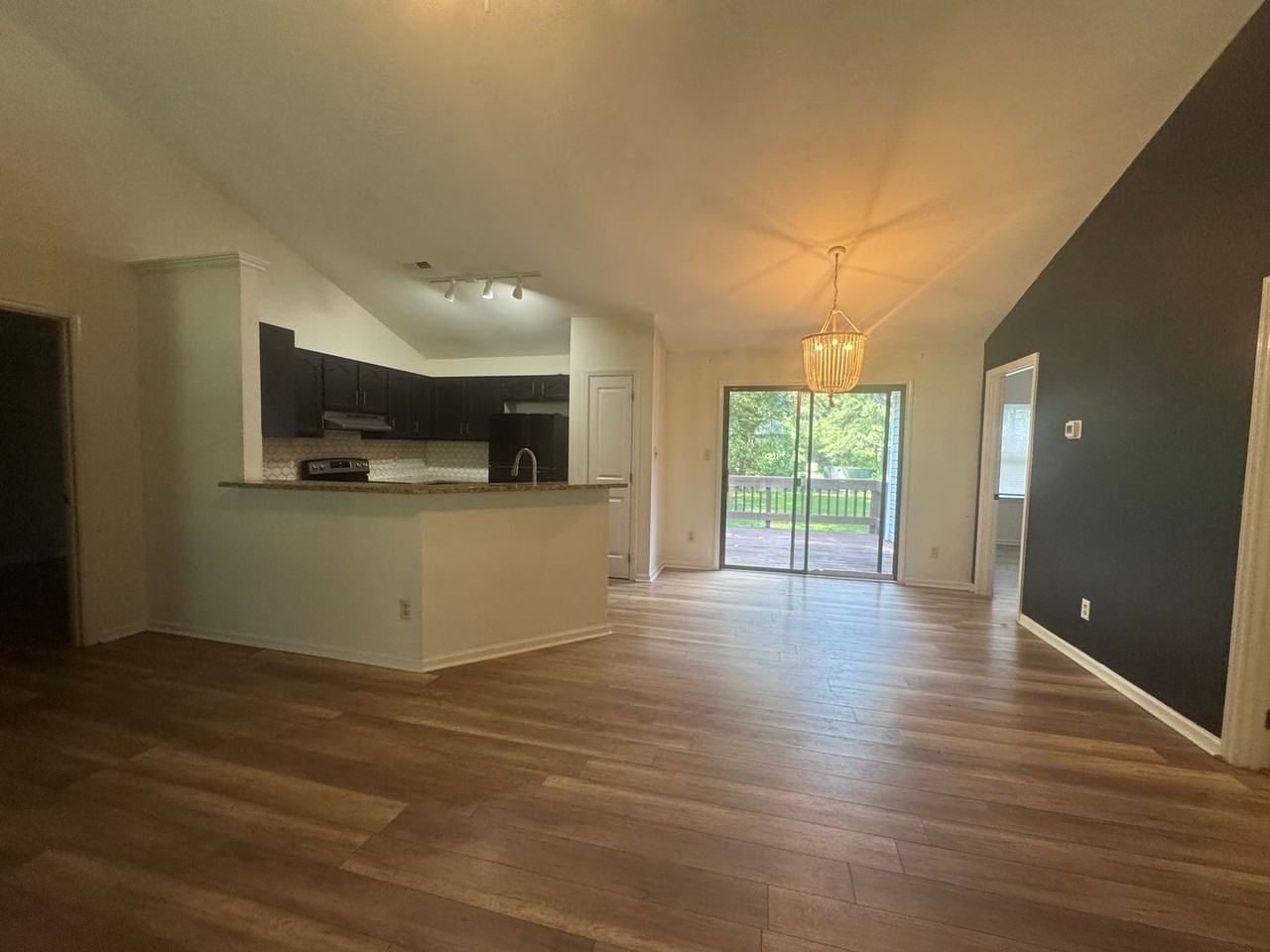 8821 Kishorn Ct - Photo 4 of 14