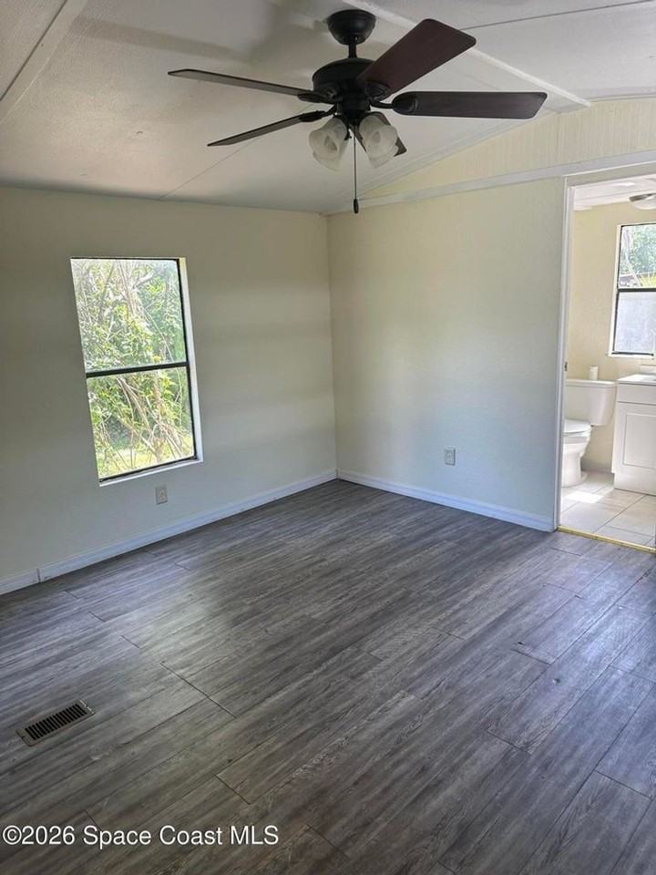 4810 Lake Michigan Ave - Photo 7 of 16