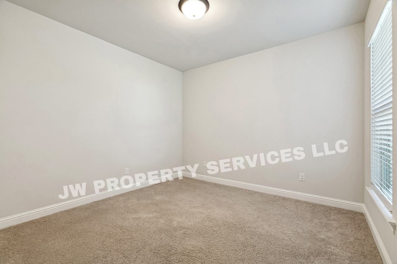44208 Huntley Rd - Photo 6 of 13