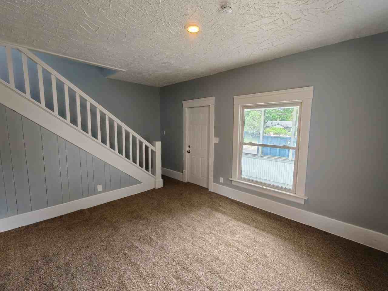 2223 18th St Sw - Photo 6 of 21