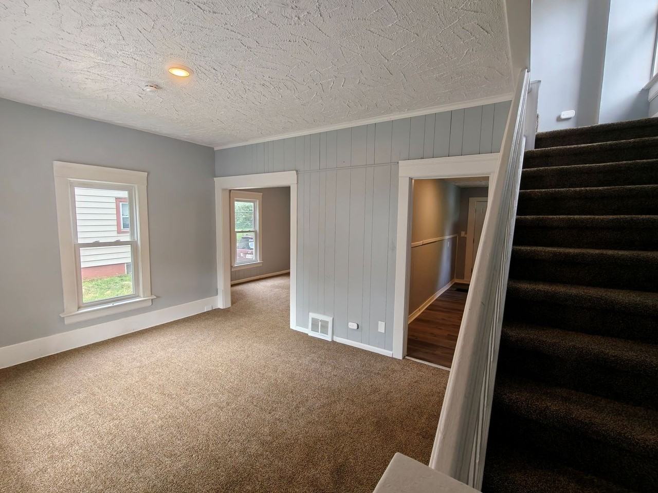 2223 18th St Sw - Photo 7 of 21