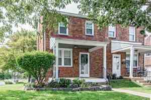 featured image of 1700 Beech St