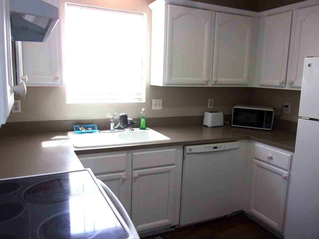 1071 Cherry Meadow Ln - Photo 5 of 13