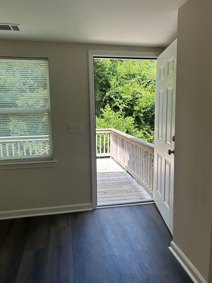 5308 Jasmine Ave - Photo 4 of 17