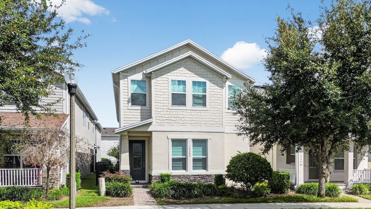 15382 Arcadia Bluff Loop