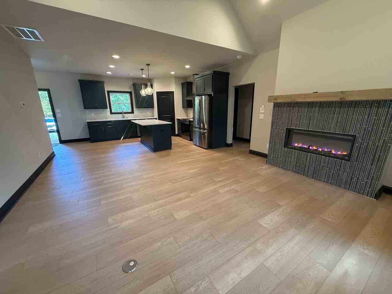 325 River Mountain Rd - Photo 2 of 20