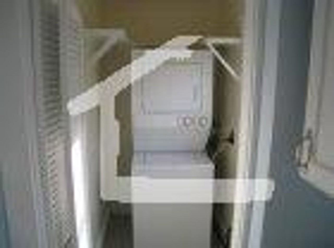 70 Union St - Photo 3 of 26