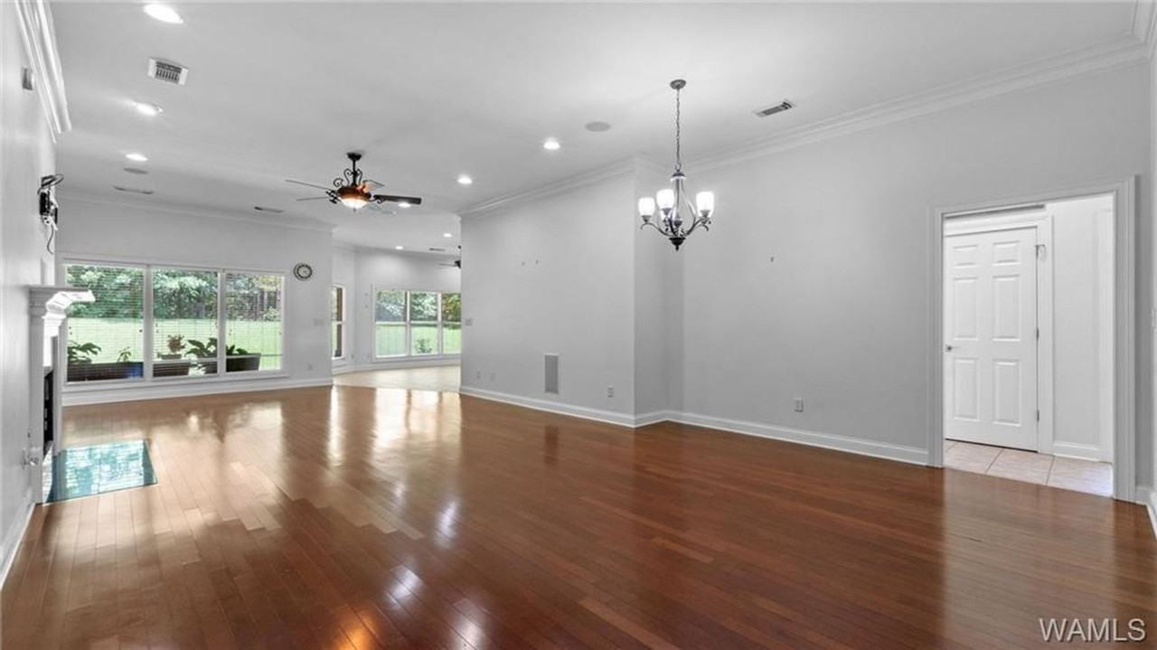 30 Signal Hill Cir - Photo 4 of 29