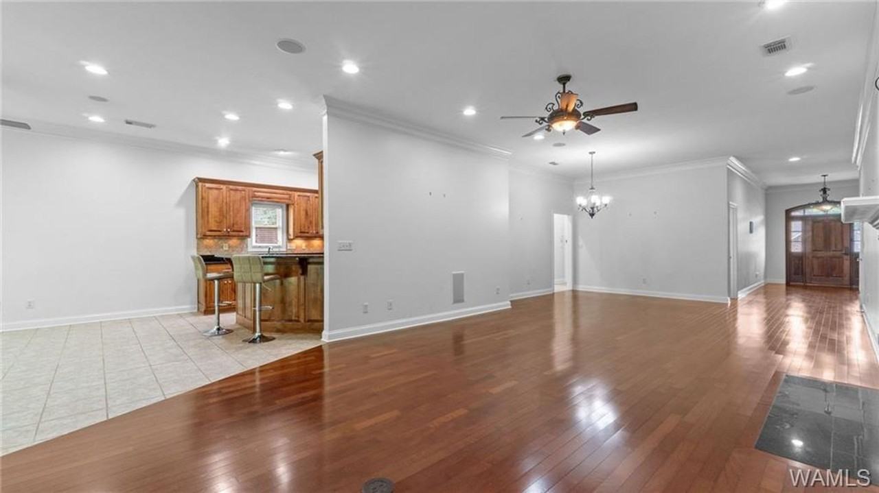 30 Signal Hill Cir - Photo 6 of 29