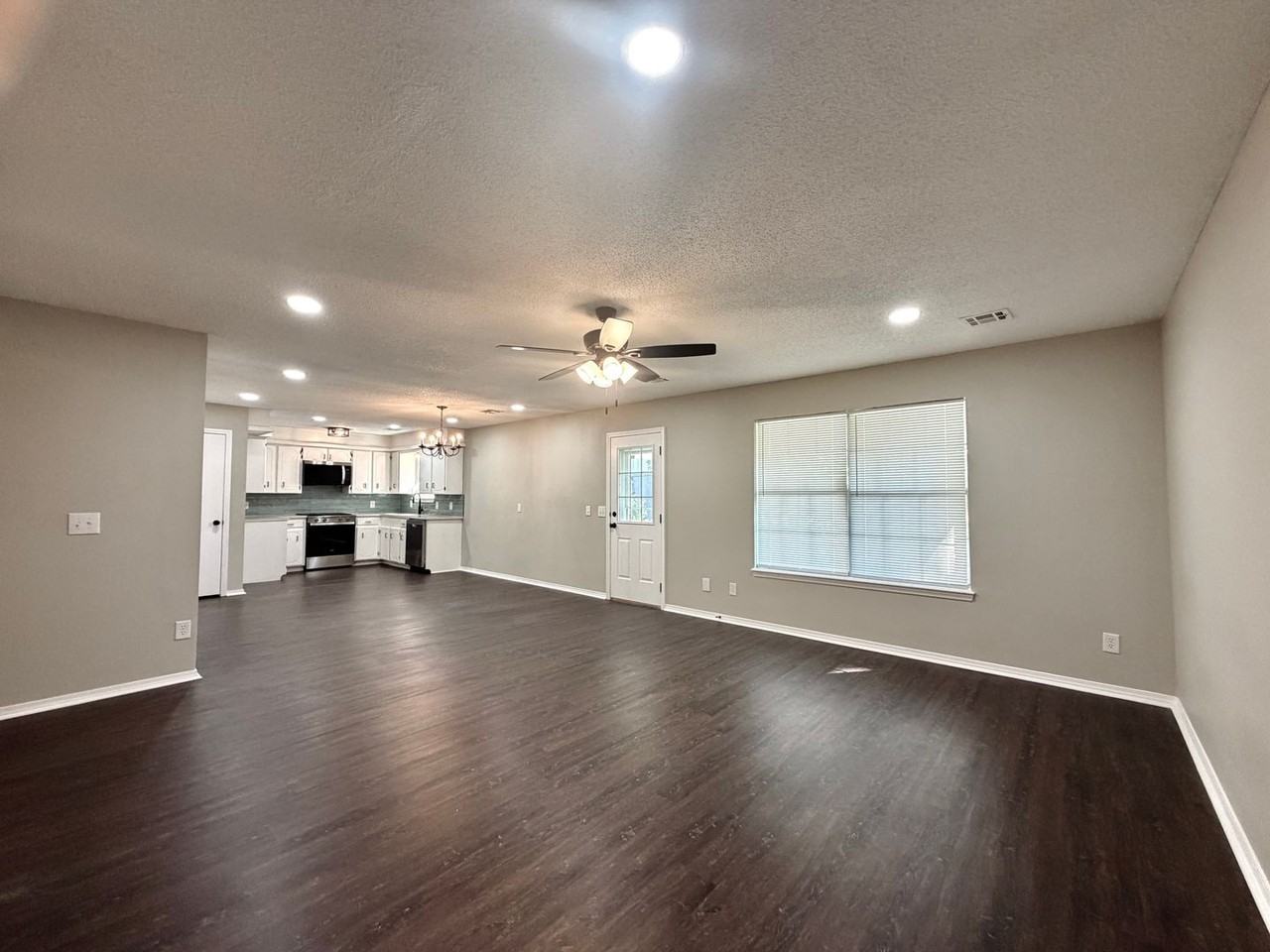 14505 S Nyssa Pl - Photo 5 of 26