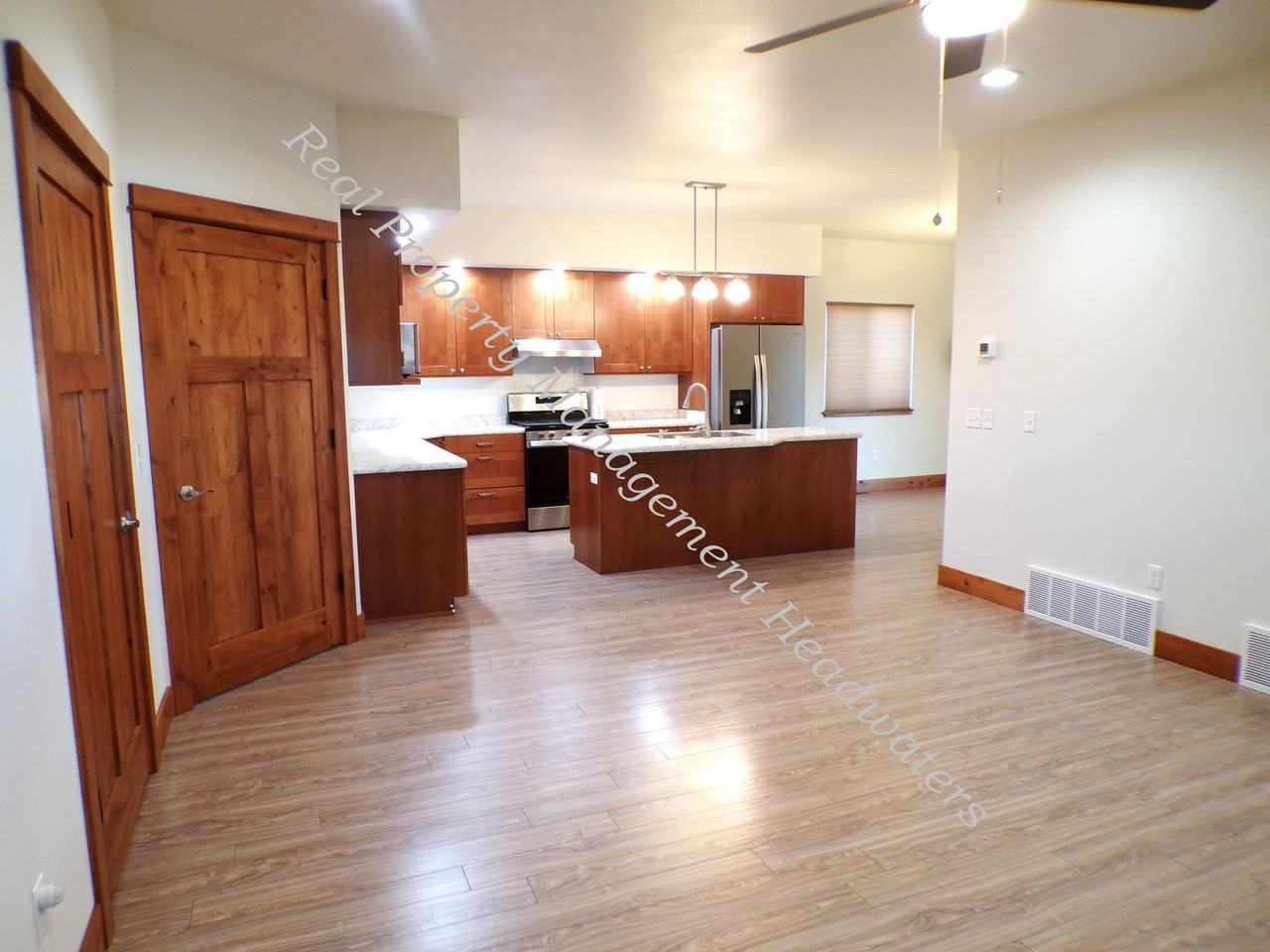 428 I St - Photo 3 of 21