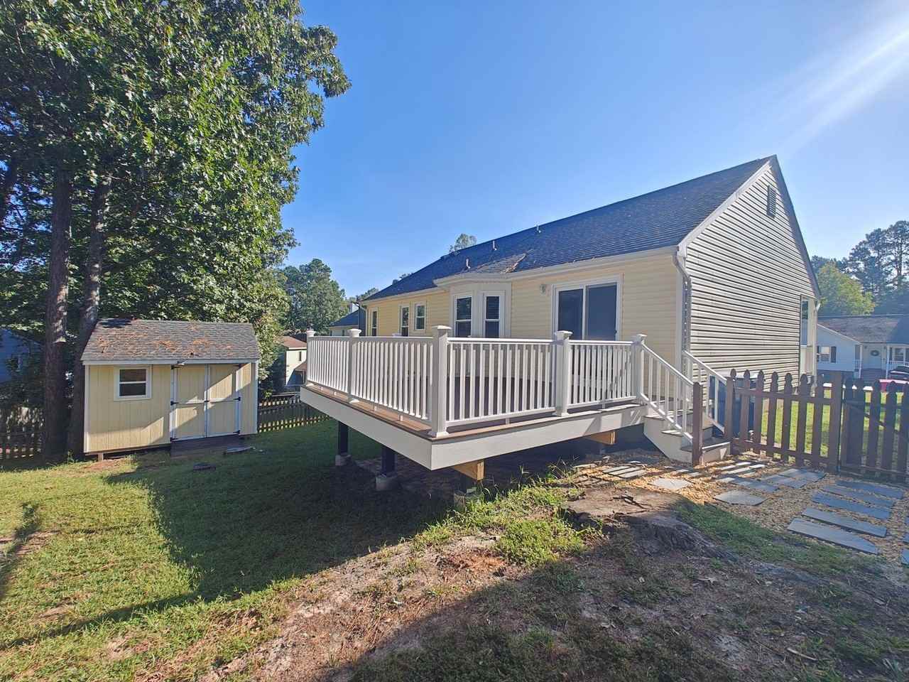 8201 Skirmish Ln - Photo 4 of 24