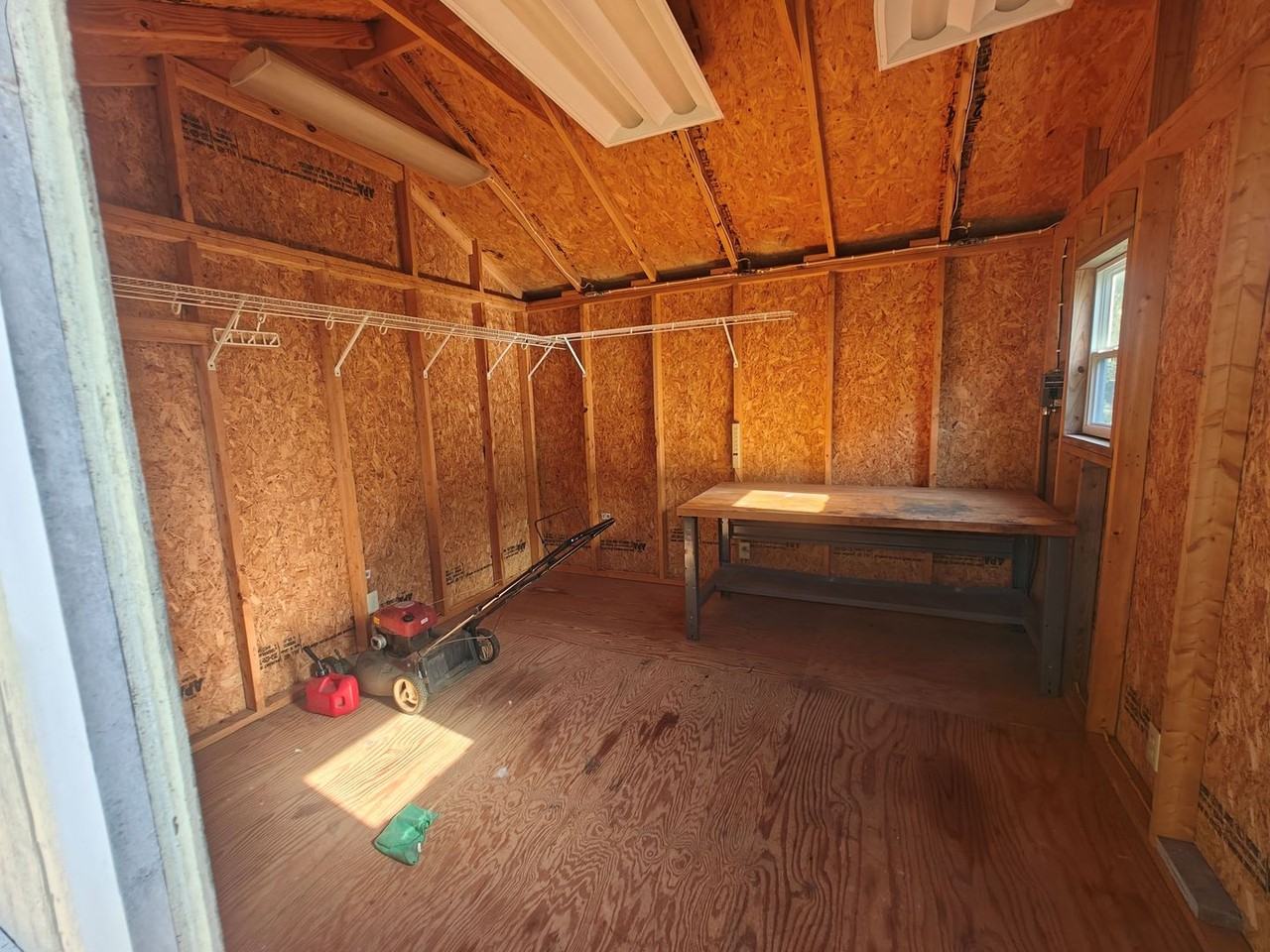 8201 Skirmish Ln - Photo 6 of 24