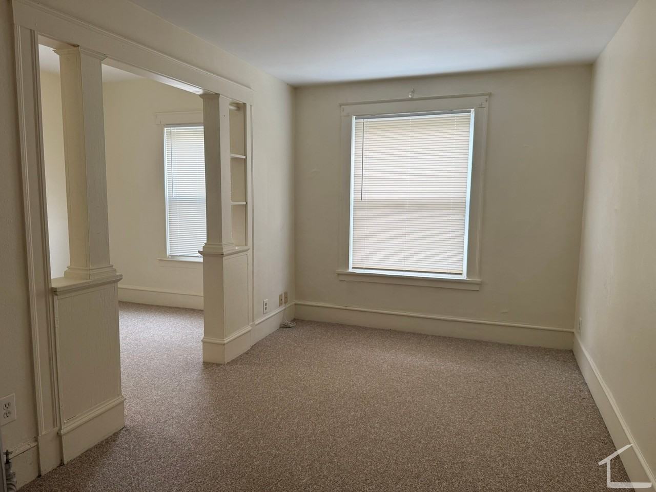 Crescent St #6 - Photo 3 of 11