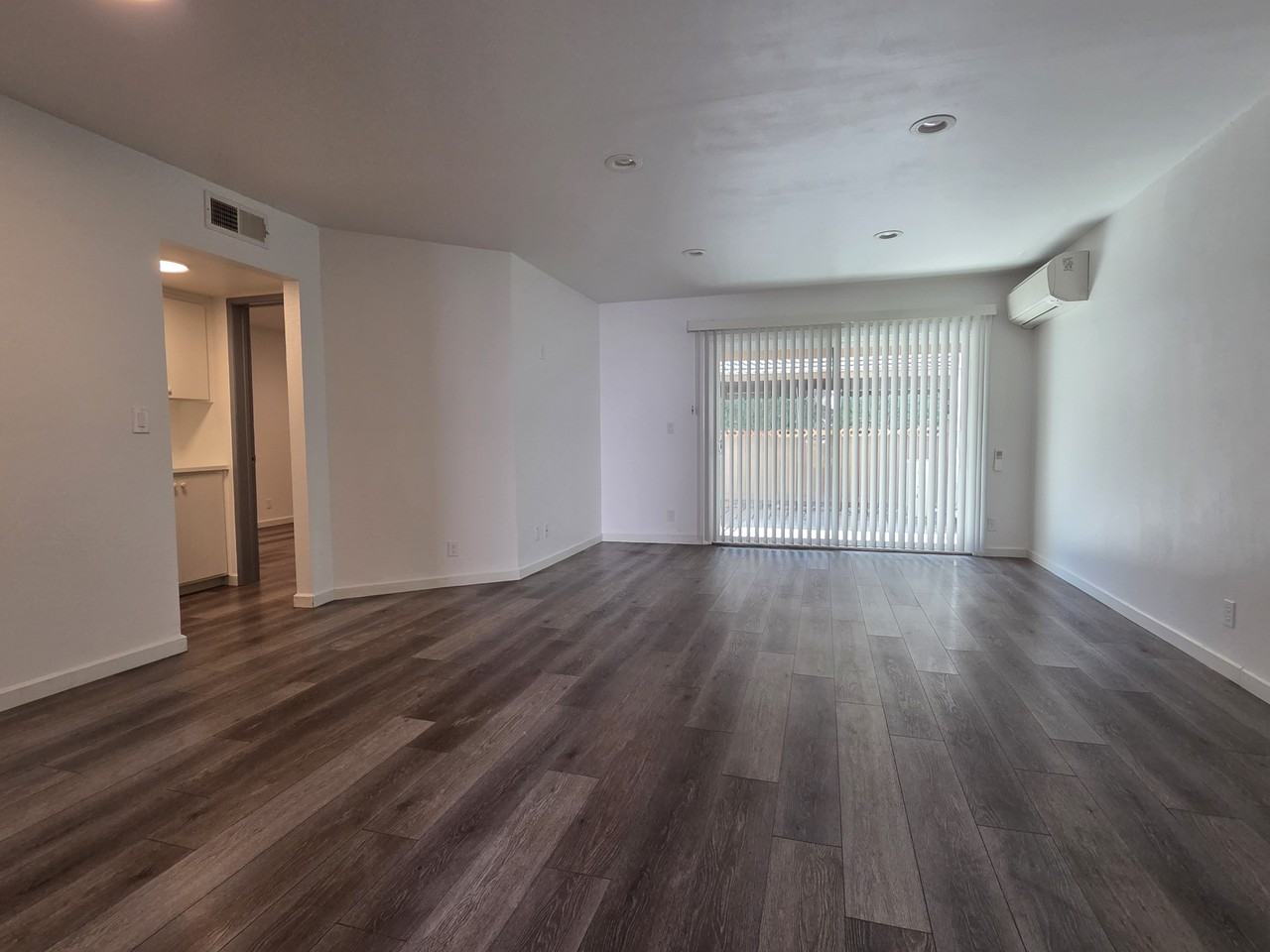 2201 Monroe St #301 - Photo 3 of 22