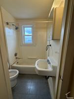 featured image of Robbins St #3