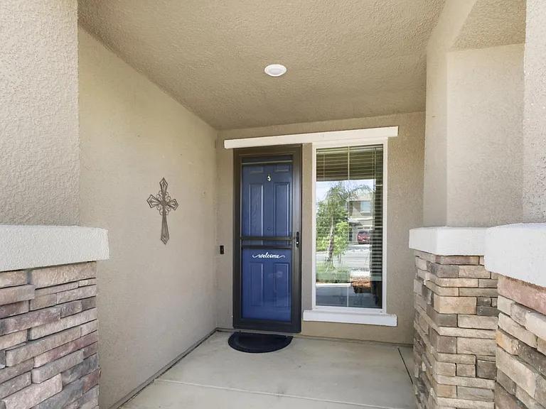 3652 Edington Dr - Photo 4 of 50