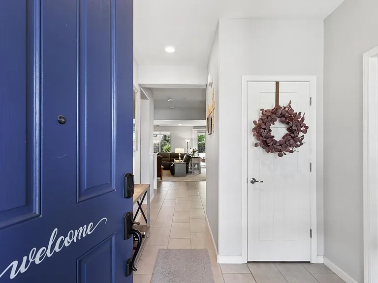 3652 Edington Dr - Photo 5 of 50