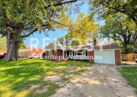 featured image of 5 Paddock Dr