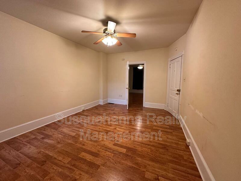 342 N Mulberry St #1 - Photo 7 of 11