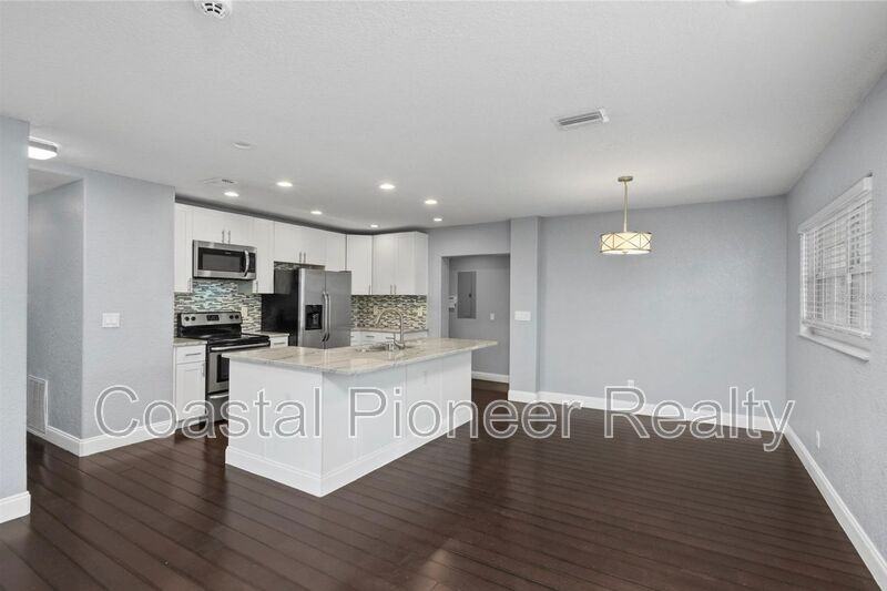 1520 S Church Ave - Photo 4 of 37