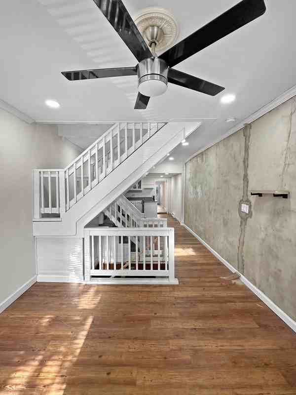1641 S Hanover St - Photo 4 of 15
