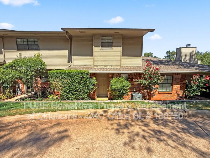 1825 Hunters Ridge Rd - Photo 2 of 18