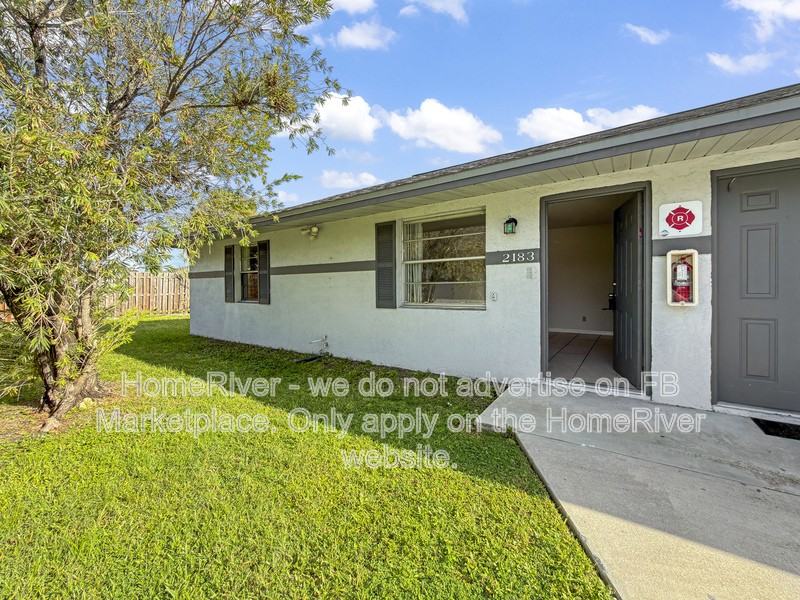 2183 Se Lennard Rd - Photo 2 of 21