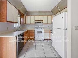 featured image of 2183 Se Lennard Rd