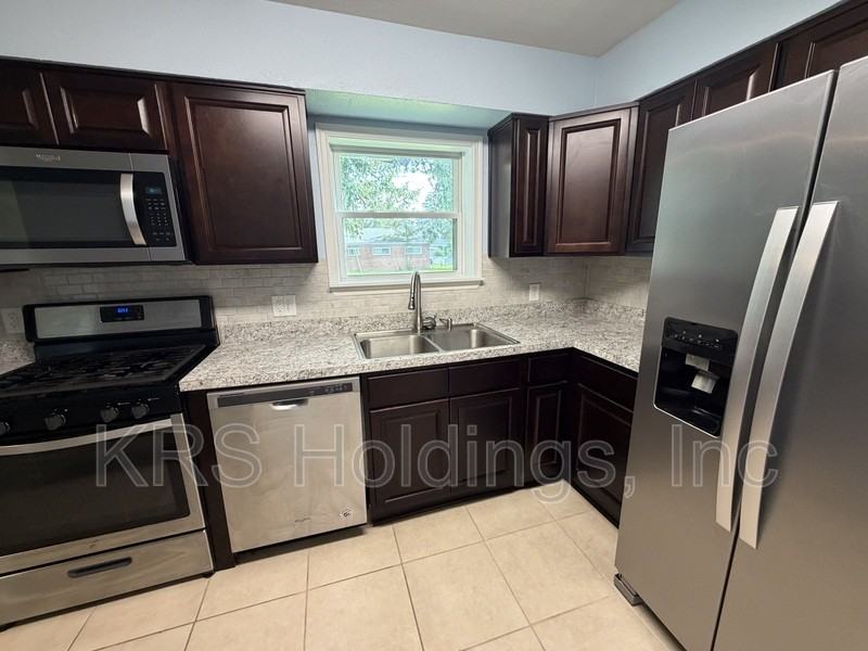 3944 Port Rd - Photo 5 of 14