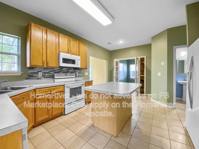 109 Rockdale Ln - Photo 6 of 20