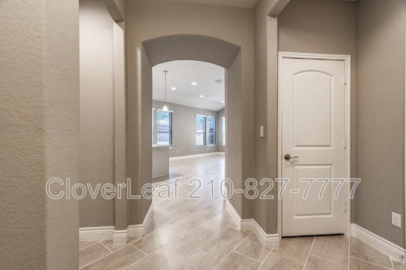7639 Paraiso Crst - Photo 6 of 34