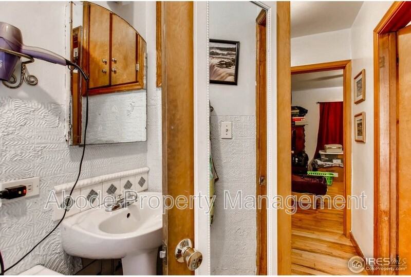 510 N Shields St #1 - Photo 4 of 10