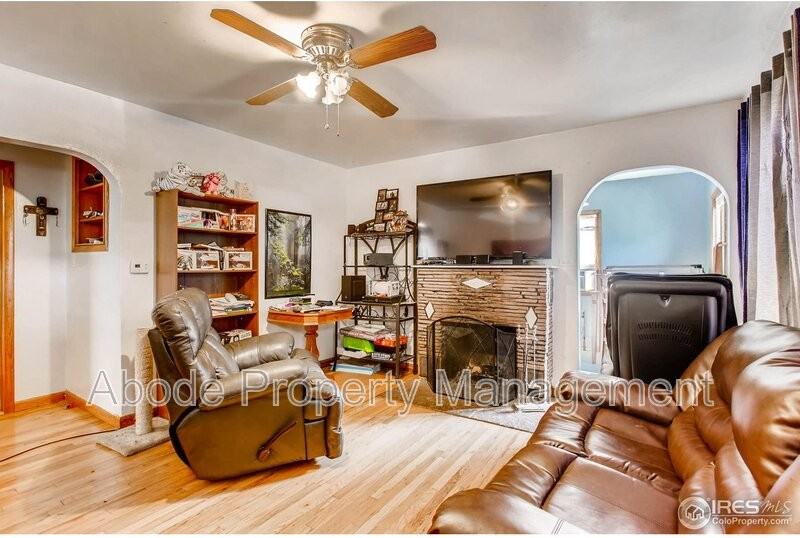 510 N Shields St #1 - Photo 7 of 10