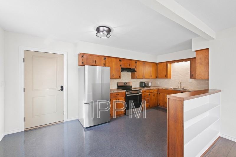 400 N Bonham St - Photo 7 of 15