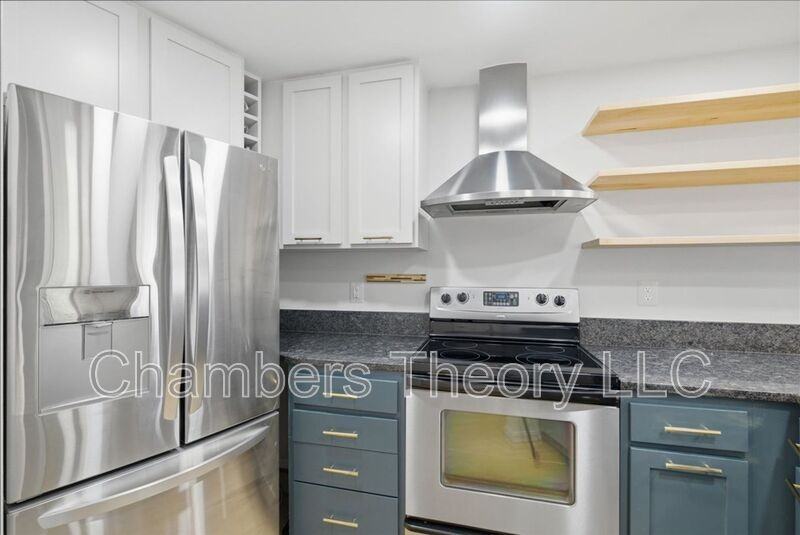 11222 Silentwood Ln - Photo 7 of 37